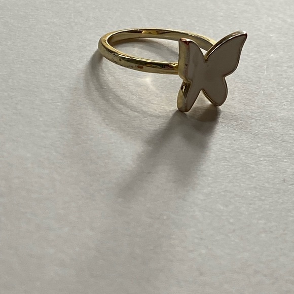 • EVRY JEWELS gold and white butterfly ring size 6 great condition!!! - Picture 6 of 8
